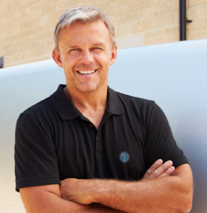 pool-repair-technician-contractor